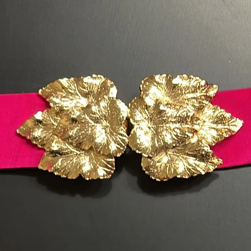 Vintage Handmade Pink Belt With Leaf Closures.